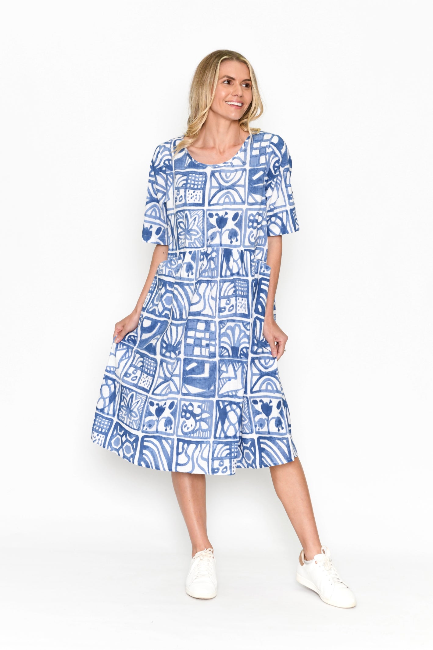 Yvonne Round Neck Spot Bubble Dress - Block Blue